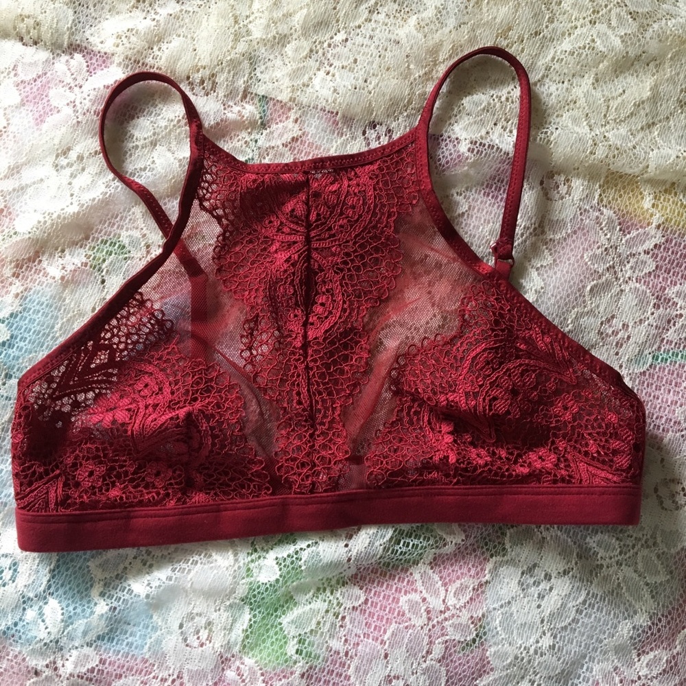 Victoria secrets lace bralette !
